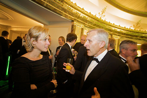 1124140